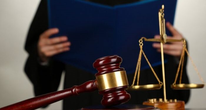 Separaţia dintre controlul judecătoresc al legalităţii actelor întocmite de executorul judecătoresc şi controlul profesional (disciplinar) al activităţii executorului judecătoresc | JURISPRUDENȚĂ ÎCCJ