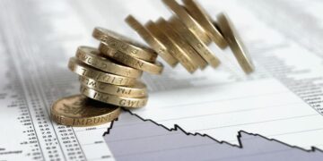 De la modificări fiscale și contribuții sociale, la intervenții în educație, sănătate, infrastructură și jocuri de noroc | Prezentarea Legii fiscal-bugetare nr. 141/2025