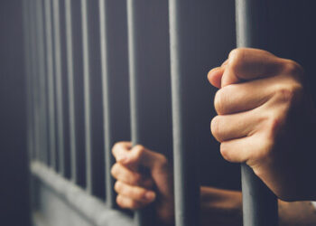 Trei persoane arestate preventiv în Oradea pentru viol asupra unui minor