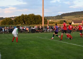 Gloriile de altădată au făcut show la ediția jubiliară a Cupei Viitorul de la Hereclean, Zalău! Un fotoreportaj și din culise;