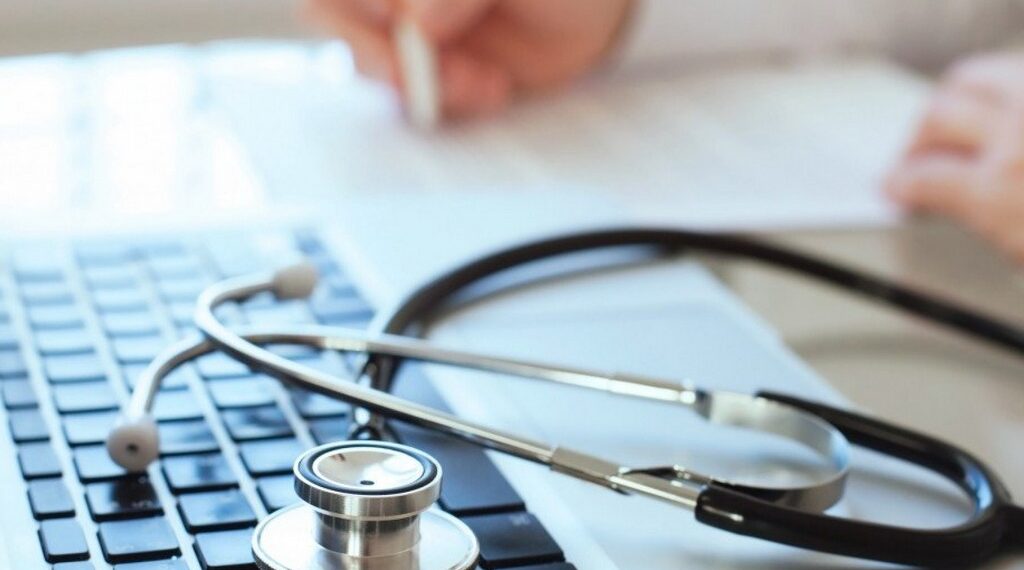 Tratament mai rapid pentru bolnavii cronici: fără bilet de trimitere la medicul specialist