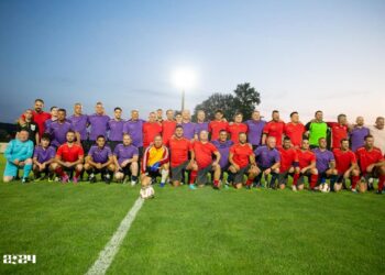 „Bătrâneii” tricolori vor juca luni (18 august) la Hereclean; Dacă Lucescu ar avea așa jucători ar putea spera la o calificare