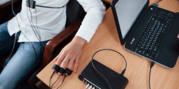 Test poligraf pentru angajații instituțiilor publice, pentru combaterea corupției