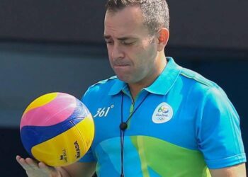 Ultimul meci pentru Adrian Alexandrescu, cel mai mare arbitru din istoria poloului românesc și unul dintre cei mai mari din lume