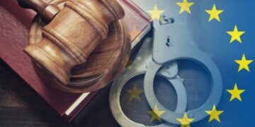 CJUE: condamnații fugari nu se mai pot ascunde în străinatate