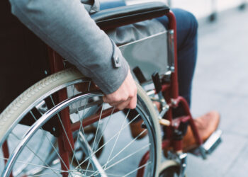 Anularea deciziei privind suspendarea pensiei de invaliditate | DECIZII RELEVANTE