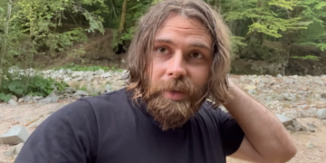 Fiul pastorului Pustan, condamnat pentru droguri, ținut sub control judiciar de Curtea de Apel Oradea