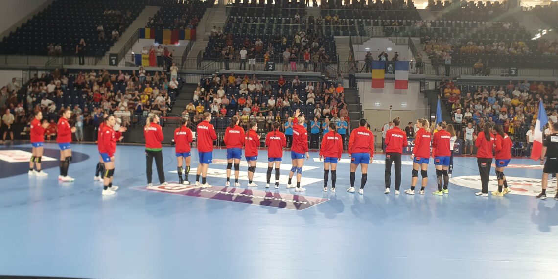 Franța ne-a arătat unde suntem. Departe de lumea dezlănțuită