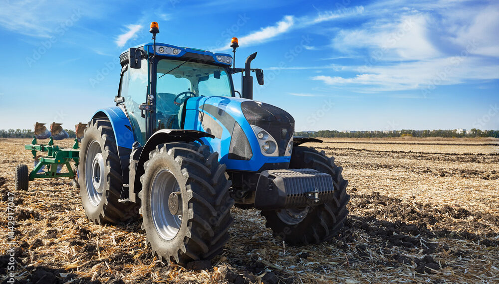 Codul Rutier se aliniază nevoilor agriculturii: permisul categoria B devine valabil și pentru tractoare