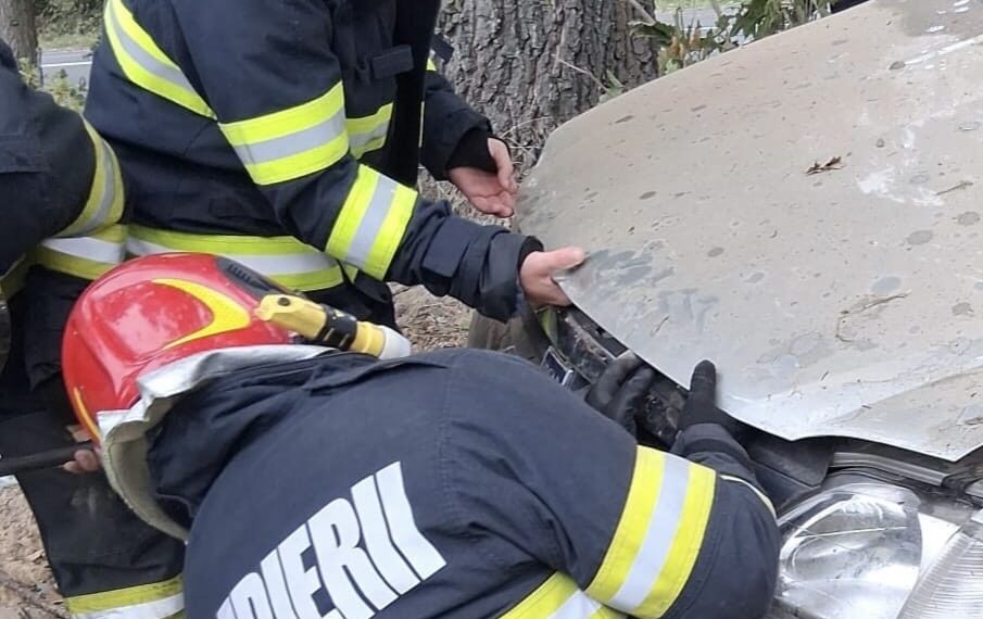 Tragedie la Miersig: Două persoane și-au pierdut viața într-un accident rutier grav