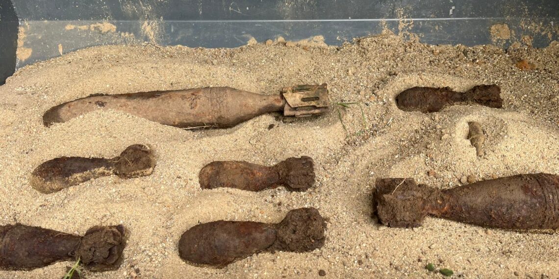 ISU Bihor, intervenție de urgență: bombe din război găsite în curtea unui localnic