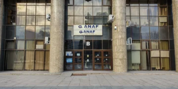 ANAF clarifică noile reguli privind plata CASS pentru persoanele aflate în întreținere: contribuția devine opțională, dar obligatorie pentru menținerea asigurării de sănătate