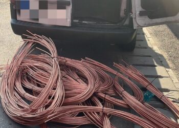 Oraș întreg lăsat fără semnal! Hoțul care a furat kilometri de cabluri, prins și băgat la închisoare!