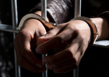 Lucian Titti, pedofilul recidivist din Oradea, condamnat la ani grei de închisoare