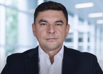 AUR Bihor: „Copiii nu sunt cobaii ideologiilor de la Bruxelles!”