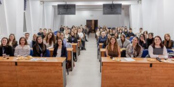 Profesioniști ai dreptului inspiră noua generație de juriști de la Facultatea de Drept din Oradea