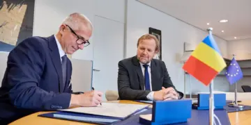 Ministrul Justiției Radu Marinescu alături de Alain Berset Secretarul General al Consiliului Europei la semnarea Convenției Consiliului Europei pentru protecția profesiei de avocat Sursă foto: comunicat de presă UNBR