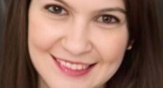 Doamna judecător Mercea Claudia - Sursă foto: Juridice.ro