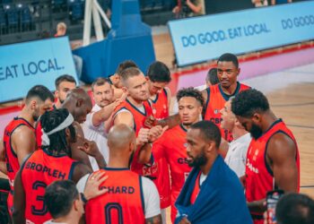 CSM CSU Oradea revine în fața propriilor suporteri; Picky lansează noul imn al echipei