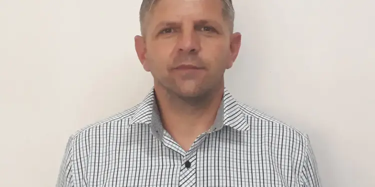 Tristețe în învățământul bihorean: inspectorul școlar prof. Cristian Iuliu Dragomir s-a stins fulgerător