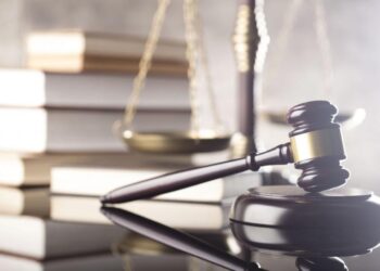 Acţiune în anularea hotărârii arbitrale și decăderea din dreptul de a invoca caducitatea arbitrajului | JURISPRUDENȚĂ ÎCCJ