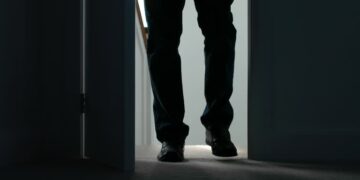 Panică în sat: Intrus beat, acuzat că a intrat peste două femei în vârstă