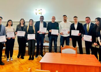 Studenții la Drept din Oradea au devenit procurori pentru o zi, la „Witness Interviewing Competition”