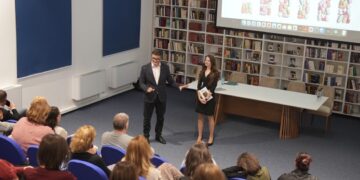 Specialiști, cercetători și tineri au discutat la Oradea despre prevenția consumului și dependenței de droguri