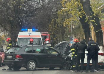 Accident rutier pe strada Tudor Vladimirescu: intervenție a pompierilor, ambulanței și poliției