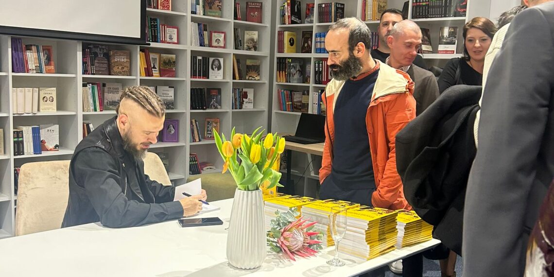 Lansare de carte la Oradea: Horea Vușcan anunță „sfârșitul banilor” în volumul său „Trocul Digital”