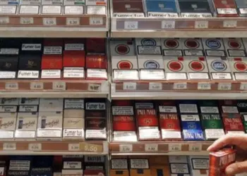 Românii care „fac naveta” pentru țigări, în vizorul Fiscului