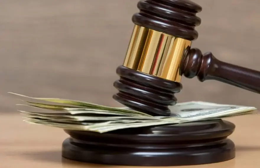 Comercializarea unor produse contrafăcute: criterii de calcul al despăgubirilor cuvenite | JURISPRUDENȚĂ ÎCCJ