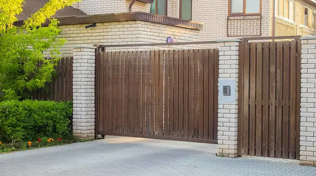 Tâlhărie șocantă în Bihor: Femeie de 85 de ani îmbrâncită și jefuită! Ce pedeapsă a primit agresorul