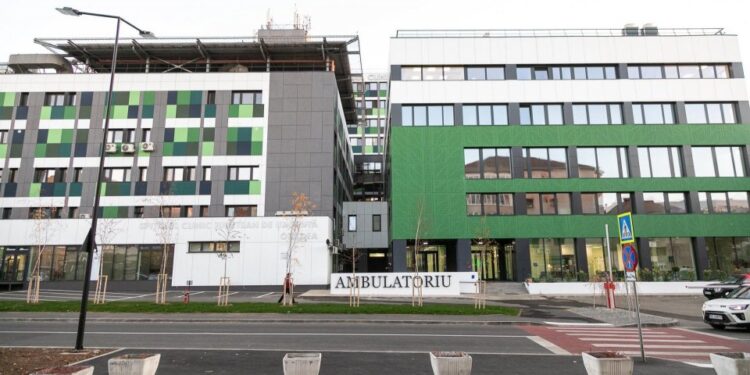 Dosarul celor peste 2 milioane de euro pentru angiograful de la Spitalul Județean Oradea, închis: Tribunalul Bihor decide achitare