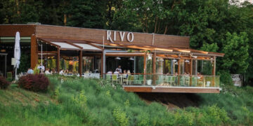 Incendiu la restaurantul Rivo: Pompierii au intervenit de urgență pe Aleea Ștrandului