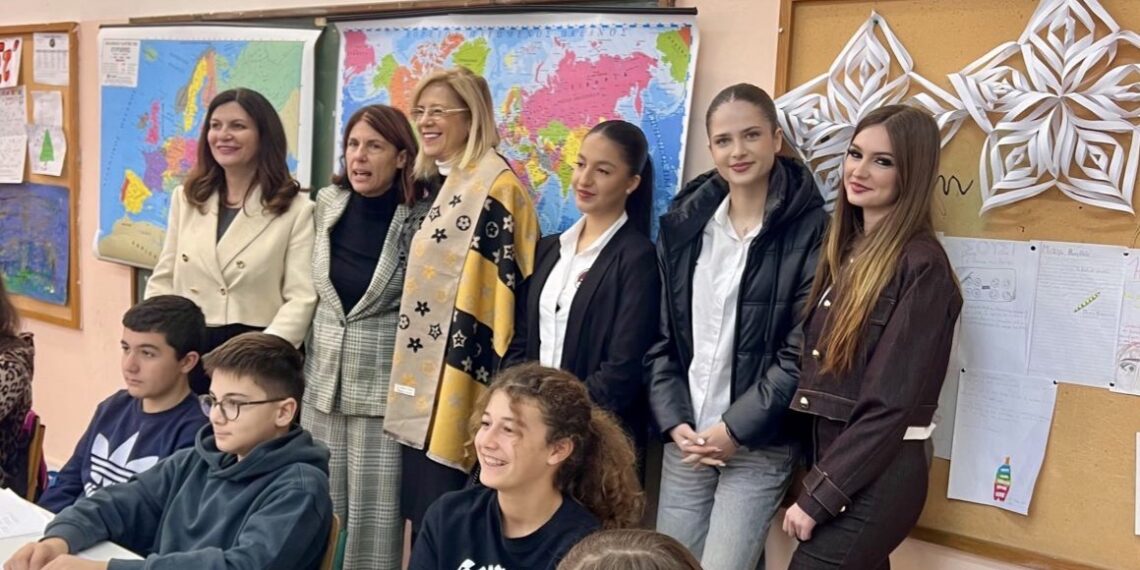 Colegiul Național „Iosif Vulcan” din Oradea și Școala „4 Dimotiko Pefkon” din Salonic – un nou capitol de prietenie și cooperare europeană