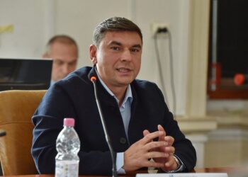 AUR Bihor se opune majorării taxelor locale pentru 2026: „Nu pe spatele oamenilor”