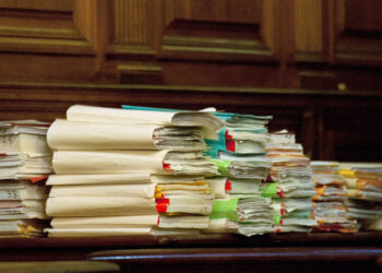 Justiția sub presiune: peste 3,5 milioane de dosare în 2025, pe fondul unui deficit constant de judecători