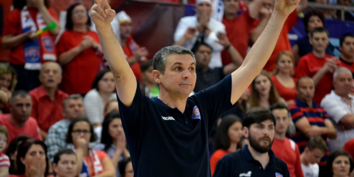 Declarațiile lui Cristian Achim după victoria cu Dinamo, debutul lui „Edu” și absența galeriei