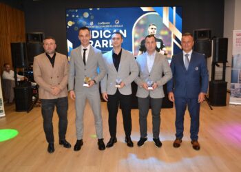 Trei arbitri orădeni se regăsesc pe lista validată de FIFA pentru anul 2026