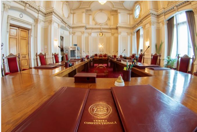 CCR nu a dat încă verdictul pe pensiile de serviciu ale magistraților: pronunțare amânată pentru 28 decembrie