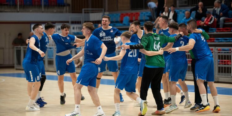CSM Oradea joacă pentru un loc în sferturile de finală ale Cupei României la handbal masculin
