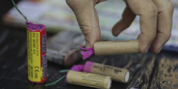 Reconfigurare legislativă: anumite articole pirotehnice ar putea fi temporar exceptate de la sancțiuni