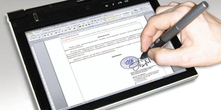 Codul de procedură civilă, adaptat erei digitale: certificarea copiilor „conform cu originalul” va putea fi realizată și prin semnătură electronică