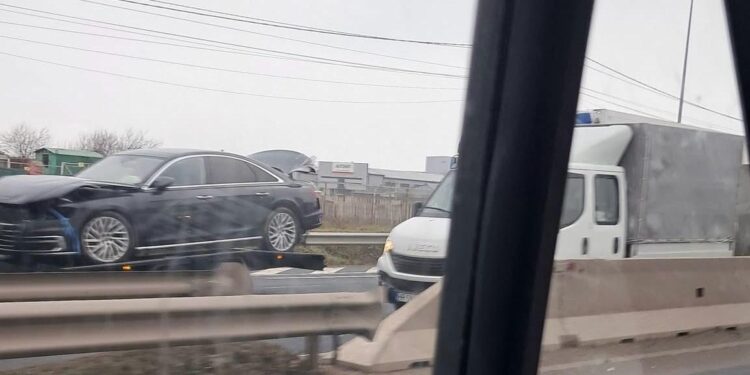 Accident grav pe Calea Sântandrei din Oradea: o persoană rănită