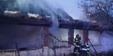 Incendiu mortal în Bihor: bărbat găsit carbonizat în propria locuință