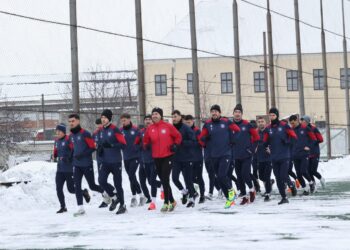 S-au reunit băieții! FC Bihor Oradea a pornit la drum în 2026