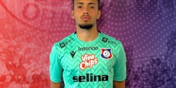 S-a încheiat colaborarea dintre FC Bihor Oradea și portarul Rowan Buss Liam