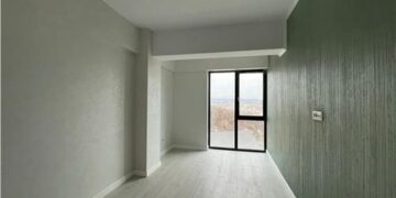 Nu mai cumperi „din broșură”: statul vine cu reguli dure pe piața imobiliară