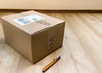 Schema „coletul fals” fură conturile românilor